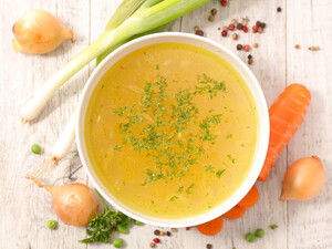 Цей овоч – найгірший для бульйону, але його використовують навіть досвідчені господині