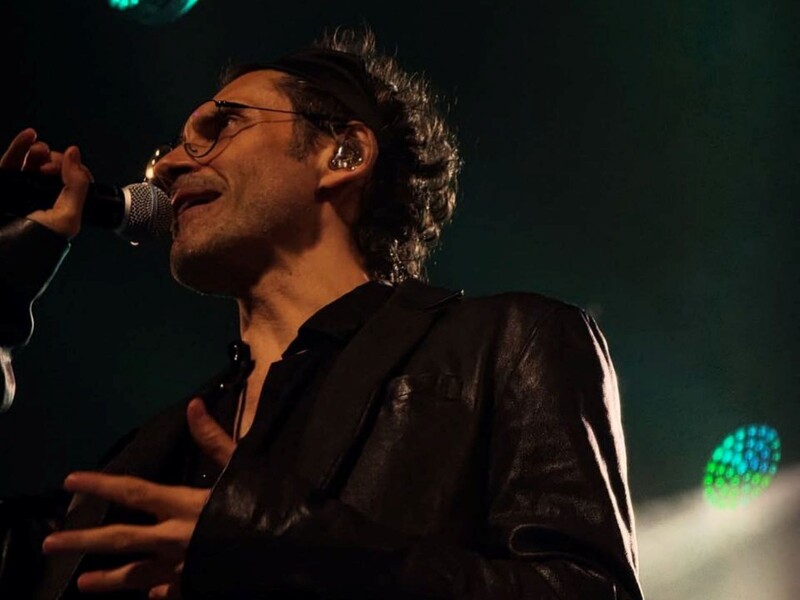 Изменился и стал неузнаваем. Как сейчас выглядит автор хитов молодости миллениалов – 47-летний Дан Балан