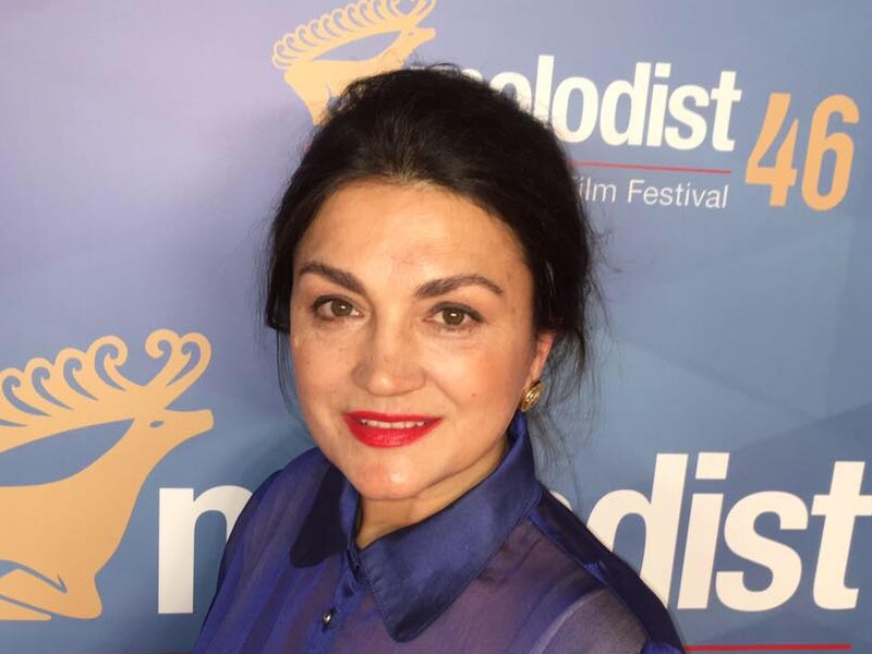 Війна із сестрою, проблеми з донькою і зйомки із Зеленським. Найцікавіше про Наталію Сумську