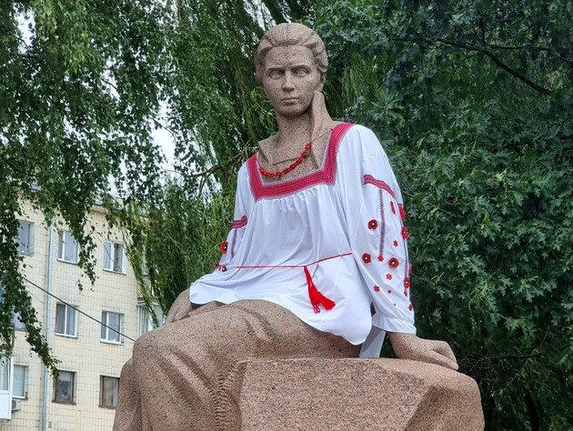 Вместо 8 марта – День украинской женщины. В чем символизм нового праздника и почему он отмечается 25 февраля