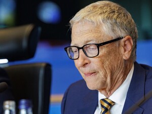 Білл Гейтс визнав романи з росіянками й попросив вибачення за зв'язки з Епштейном