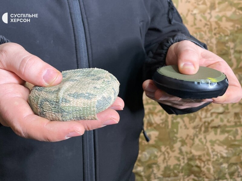 Російські військові розкидають дронами в Херсоні саморобні 3D‑міни