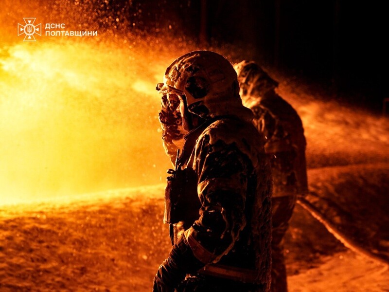 Росія випустила 420 дронів і 39 ракет. Зеленський повідомив про руйнування у восьми областях