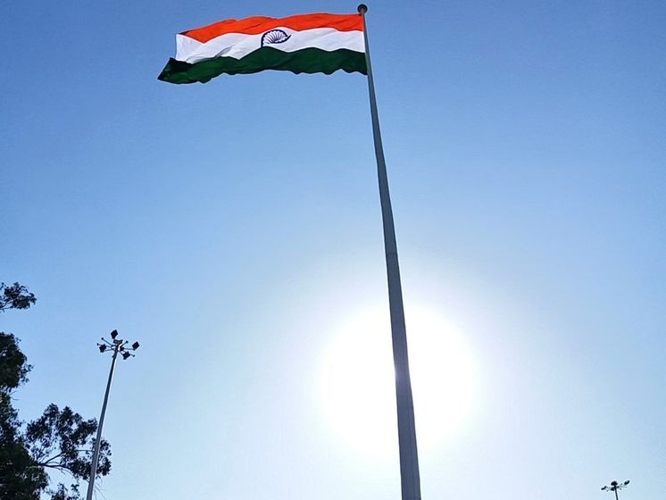 В Пакистане заявили, что Индия использует для шпионажа гигантскую мачту с национальным флагом &ndash; СМИ
