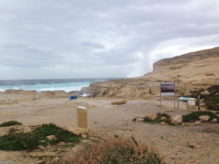На Мальті обвалилася скельна арка, відома як Лазурне вікно