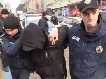 У Києві під час феміністичного маршу затримали кількох людей за підозрою в спробі зриву маршу