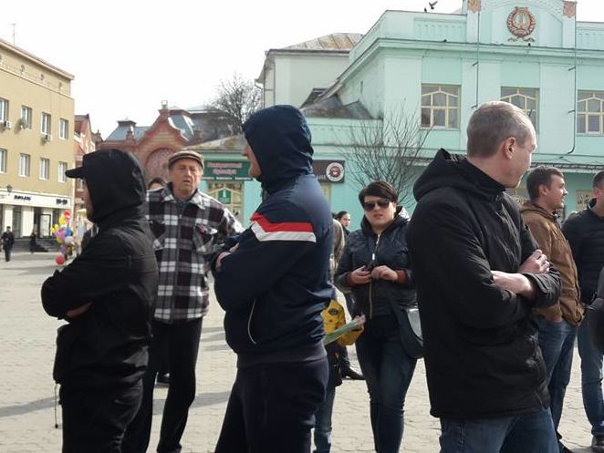 В Ужгороде сорвали акцию в поддержку прав женщин