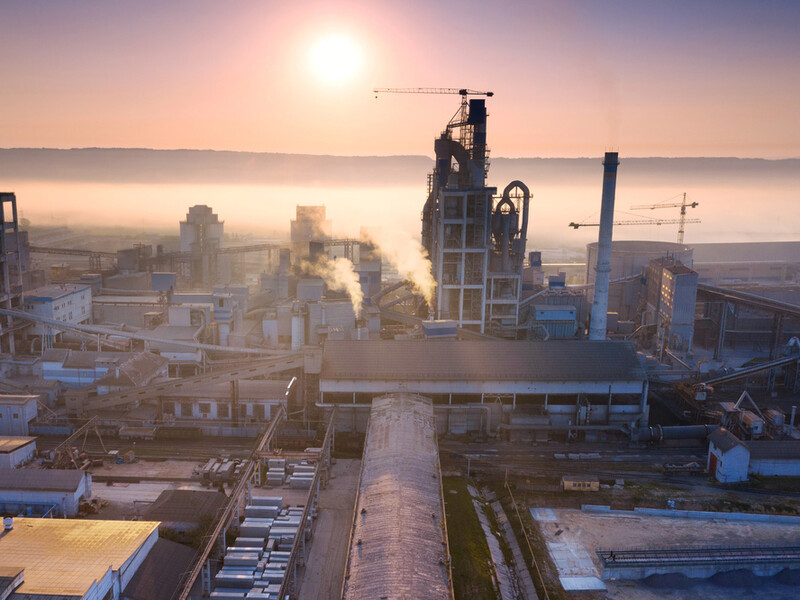 Сохранение промышленности в Украине важно не только для финансирования войны, но и для возвращения беженцев и реинтеграции военных – Reuters