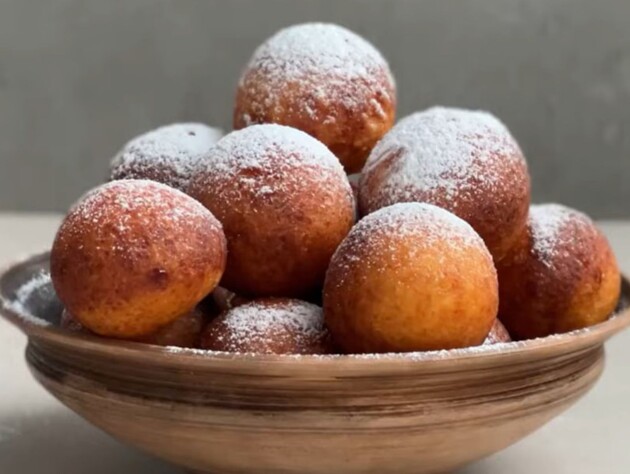 Жемчужина украинской кухни: пончики, которые тают во рту – без дрожжей и долгого замеса