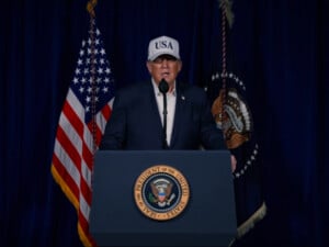 Трамп подтвердил, что США участвуют в атаке на Иран, и предупредил о вероятности жертв среди американцев