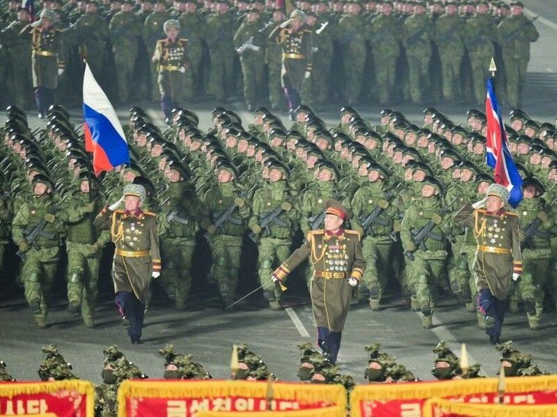 У КНДР відбувся військовий парад із "ветеранами" війни РФ проти України. МЗС України відреагувало