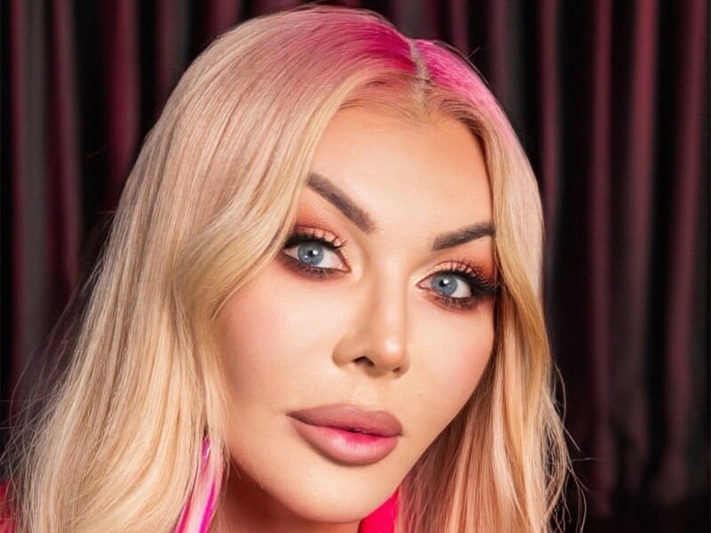 Білик пограбували в Мілані. Співачка показала понівечену машину