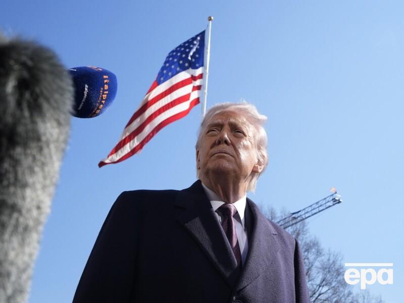 "Можу продовжувати або закінчити за два-три дні". Трамп назвав основні причини удару по Ірану