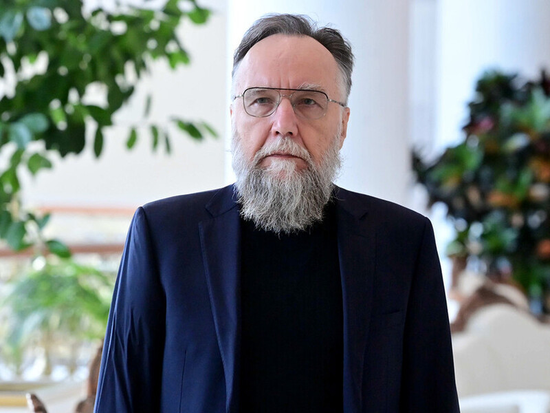 "Следующие мы". Путинист Дугин обещает Кремлю судьбу аятолл