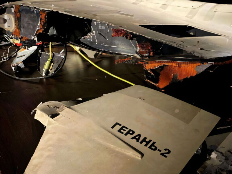  "Герань-2". В ОАЭ после атаки Ирана нашли обломки дрона с российской маркировкой. Фото