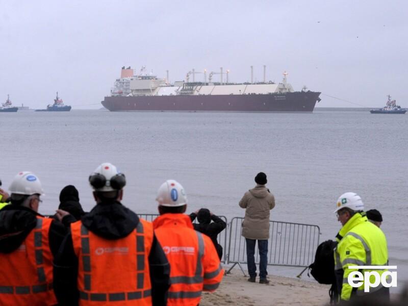 Катар зупиняє виробництво скрапленого газу – Reuters