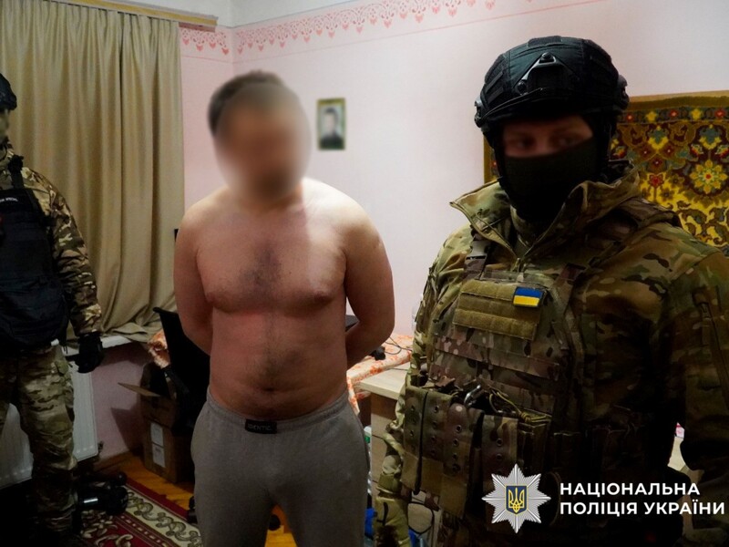 Затримано 15 підозрюваних у сексуальній експлуатації дітей, серед фігурантів – мати, яка знімала трирічну доньку в порно – Нацпол