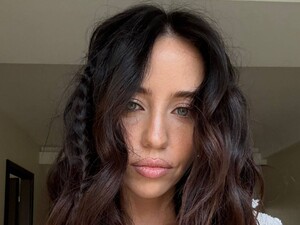 Дорофеева снялась в белье, показав забавный принт в необычном месте. Фото