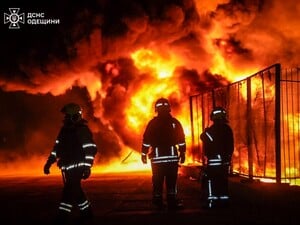 Росія вночі випустила по Україні 29 ракет і майже пів тисячі дронів. Зеленський розповів, куди цілилися