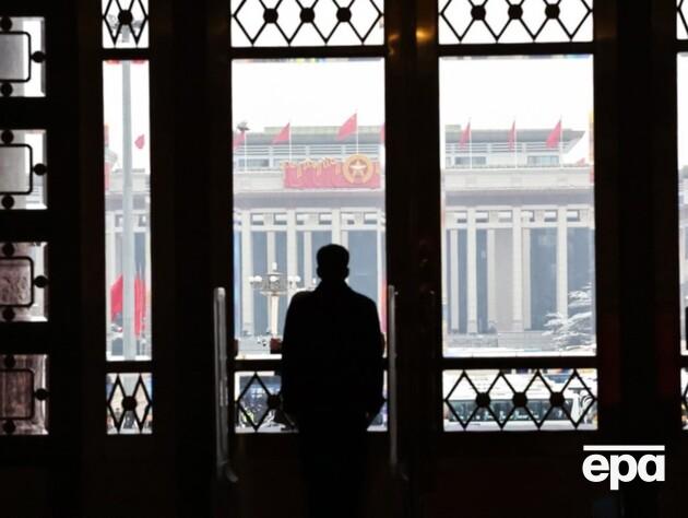 Китай планує боротися з безробіттям за допомогою ШІ