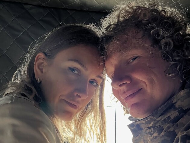 Популярный украинский певец тайно развелся с женой после 18 лет брака. Стали известны причины