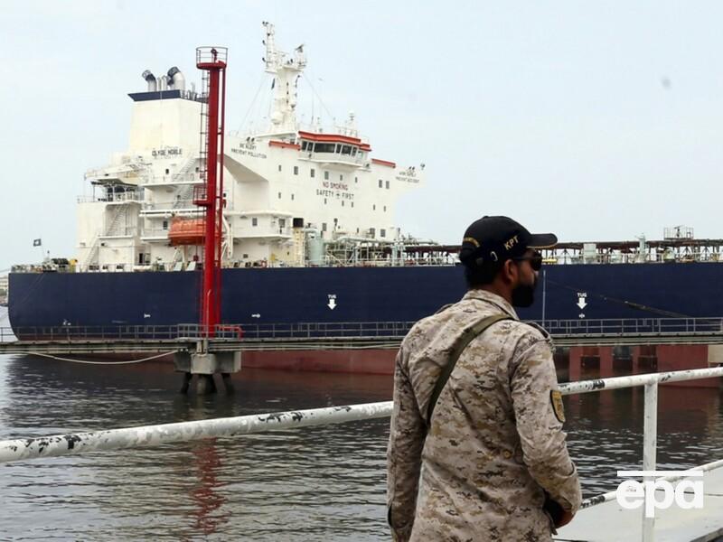 Після дозволу США Індія закупила мільйони барелів російської нафти – Reuters