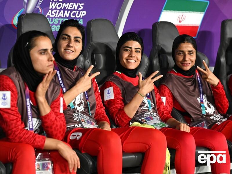 Скандал з іранськими футболістками. П'ятьом надали прихисток в Австралії, решту повернули додому