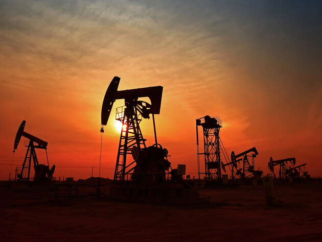 Международное энергетическое агентство предложило высвободить рекордные запасы нефти. Цены отреагировали