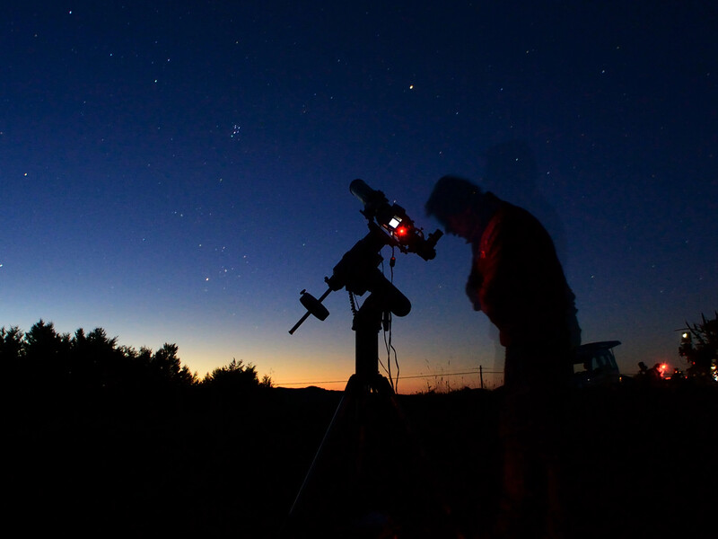 На Землю падає неконтрольований супутник вагою приблизно 600 кг