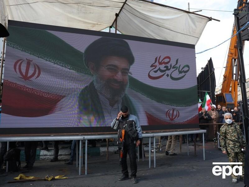 С избранием Хаменеи КСИР может еще больше превратить Иран в военное государство – Reuters