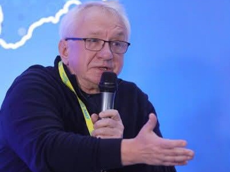 Кучеренко заявив, що медіаактивність Железняка й антикорупціонерів послабила переговорну позицію України