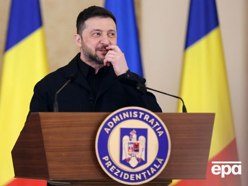 "Може, він хоче відноситися до мене як до сина". Зеленський висловився про стосунки з Трампом