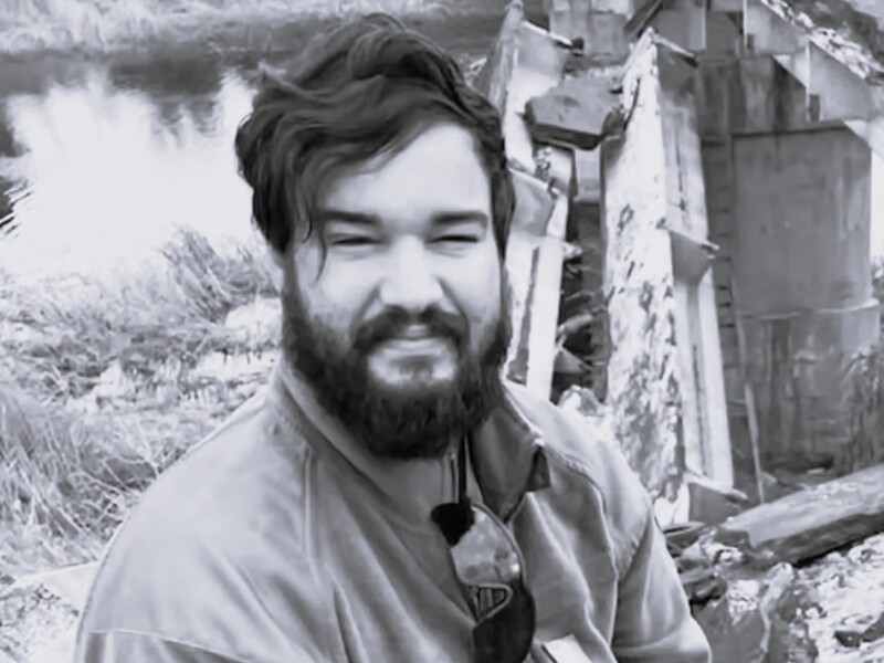 Батько бразильського добровольця, який згинув за Україну, приїхав за понад 10 тис. км на могилу сина