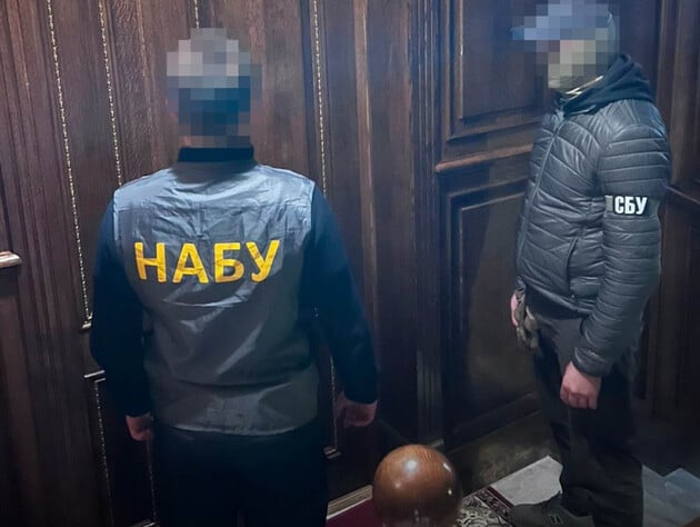 НАБУ заявило про незаконне затримання свого співробітника працівниками СБУ в Сумах. Що відомо