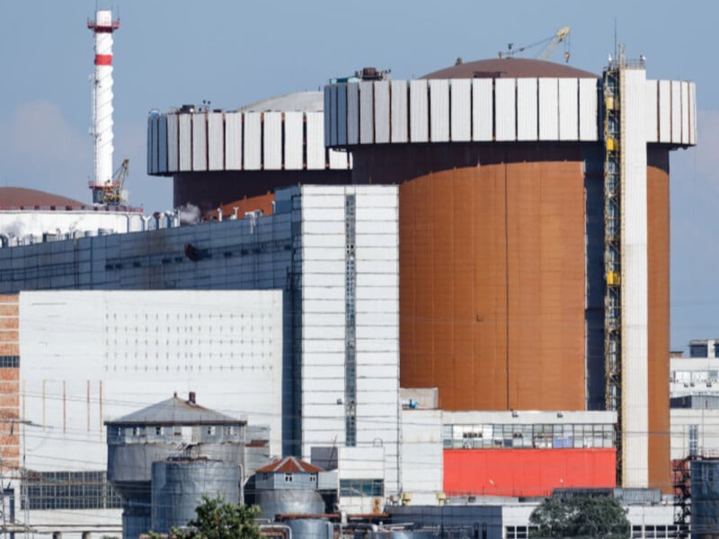 На украинских АЭС начался досрочный ремонт. Чем это опасно?