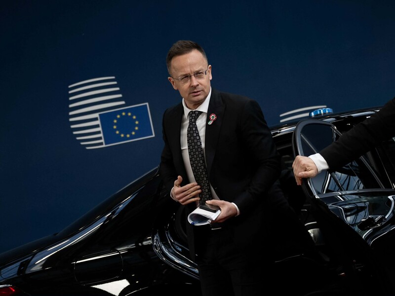 Угорщина дорікнула Україні у відмові від переговорів. МЗС: Щось нафантазували самі, нас звинуватили