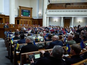 Украина рискует лишиться помощи от МВФ. У Рады есть время до апреля – Bloomberg