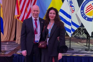 Хаменеї живий, зустріч Зеленського із Залужним, коли Трамп закінчить з Іраном. Стрим Бацман із Гордоном. Трансляція