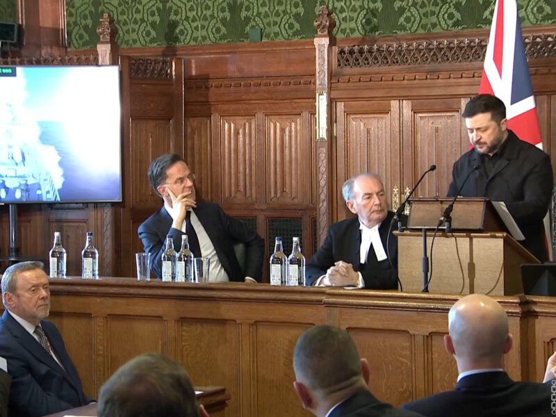 "Від Чорного моря до Ормузької протоки". Зеленський розповів, як Україна розвиває морські дрони