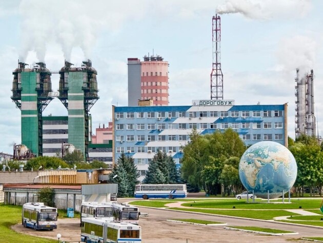 Пошкоджений українськими дронами завод у Росії зупинили до травня