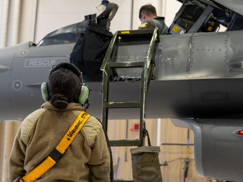 На базе американских ВВС произошла стрельба, есть жертва