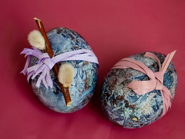 Як зробити мармурові крашанки без хімічних барвників. Перевірений спосіб