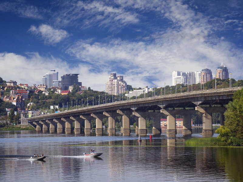 За безпечне функціонування мосту Патона відповідає місто Київ – Мінрозвитку