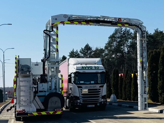 Митники тестують сканери із ШІ на українсько-польському кордоні. Ідеться про 