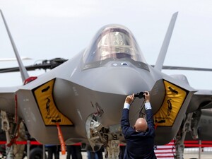 Иран впервые сбил американский самолет – CNN