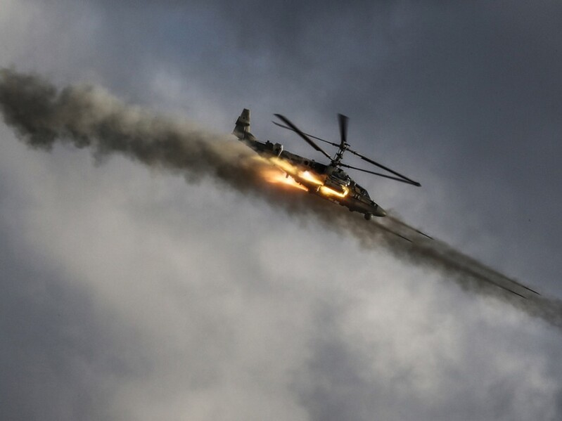 В Донецкой области уничтожен российский вертолет Ка-52 с экипажем – Мадяр