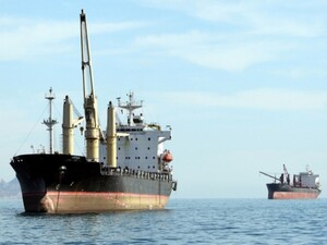 Іран почав брати плату за прохід суден в Ормузькій протоці – ЗМІ