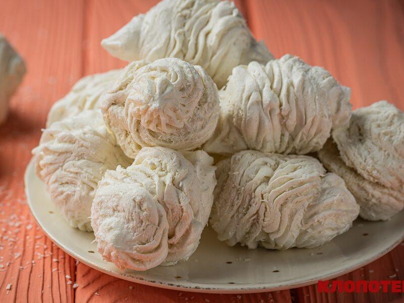 Додайте до яблучного пюре це й замісіть. Рецепт пружного й ніжного зефіру без цукру