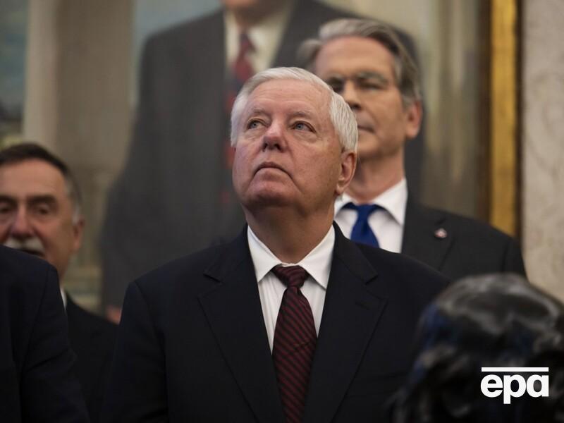 Сенатор Грем закликав Трампа забрати американські літаки з Іспанії