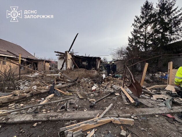 РФ масовано вдарила по Запоріжжю. Загинуло подружжя, їхні діти травмувалися. Фото, відео